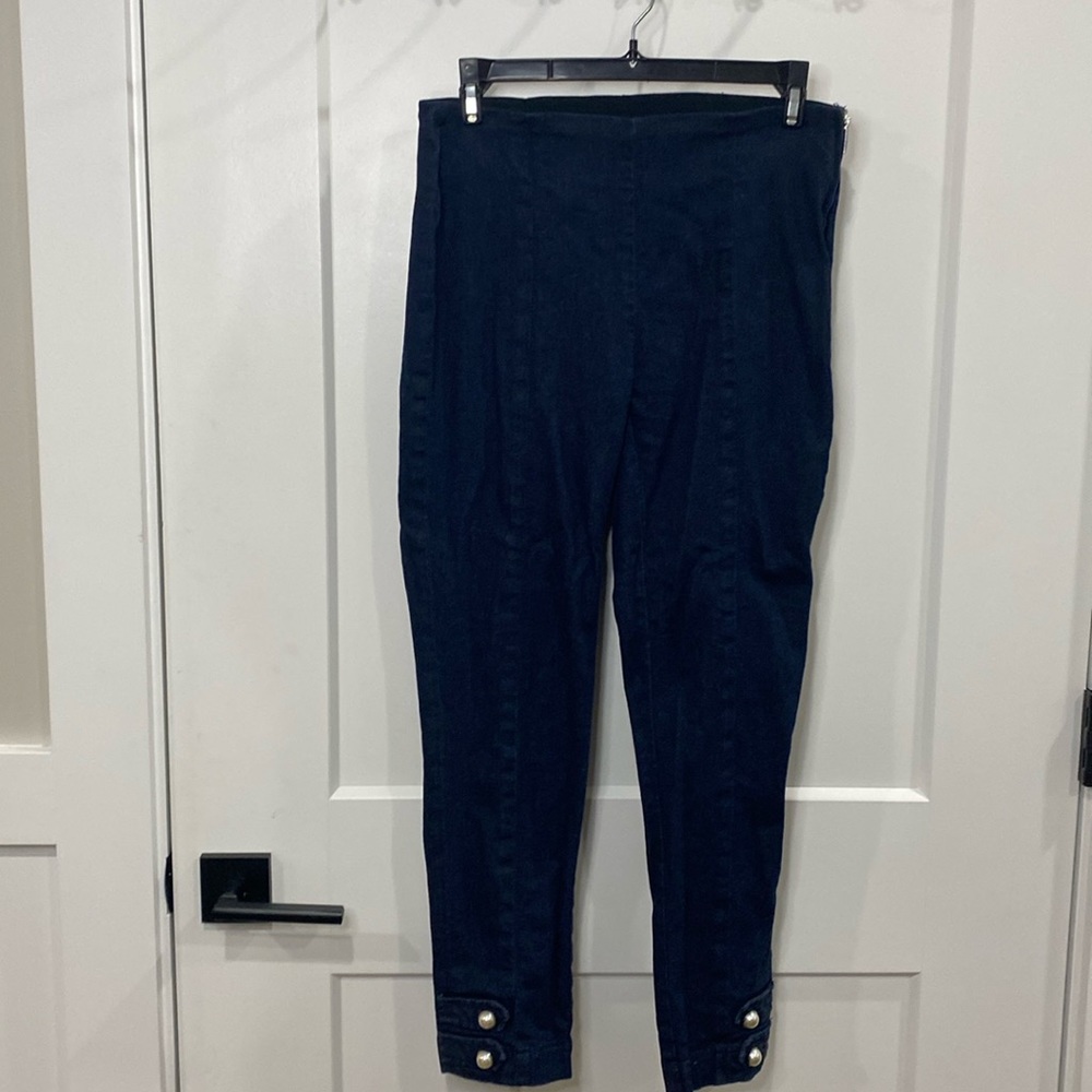 Ann Taylor Dark Wash Stretch skinny jeans | Pearl details | size 6 Petite